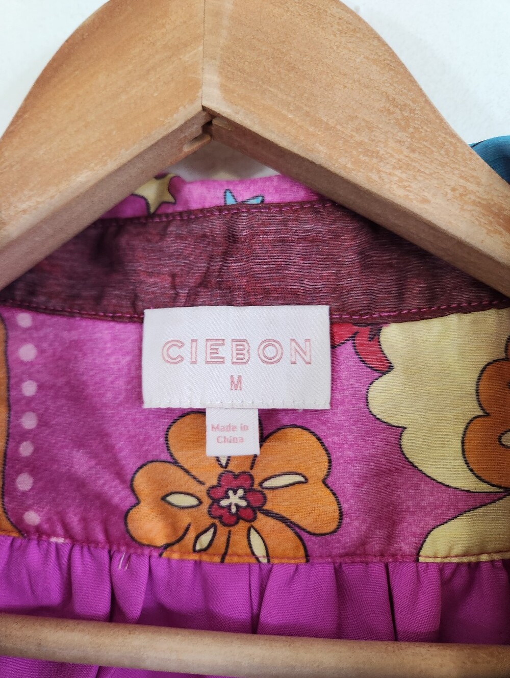 Ciebon Elisa Print Tie Neck Top - Picture 7 of 8